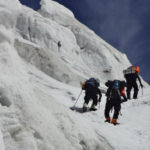 صعود به قله ی مومهیل سار